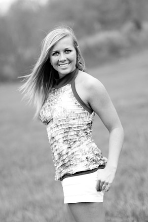 nichole  (36)