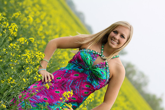 nichole  (54)