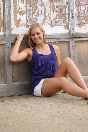 nichole  (49)