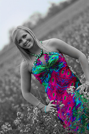 nichole  (56)