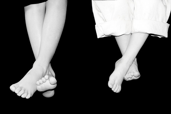 feet