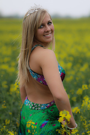 nichole  (66)