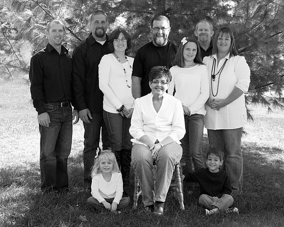 rister group8x10bw